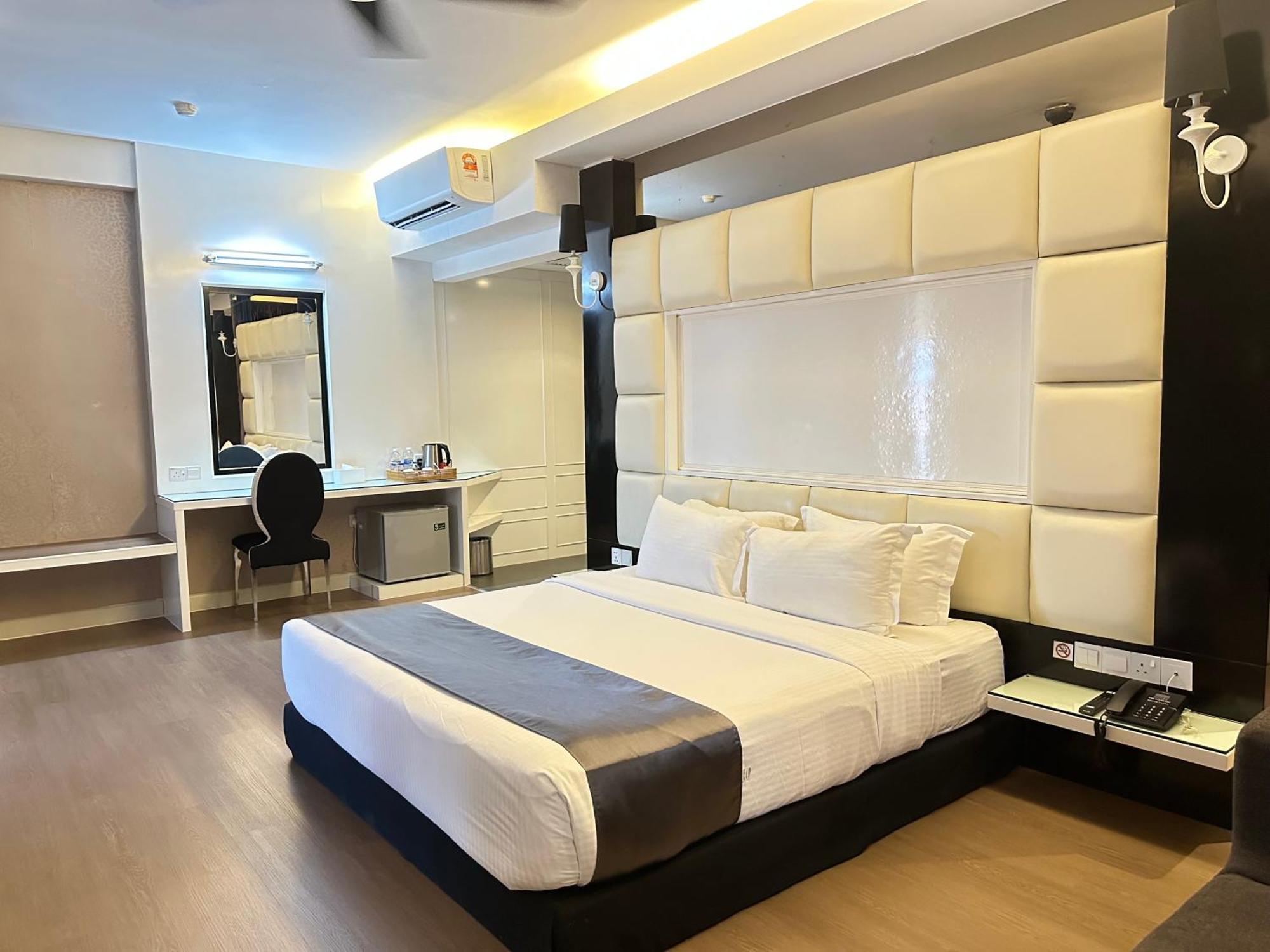 The Sterling Boutique Hotel Melaka Exterior foto